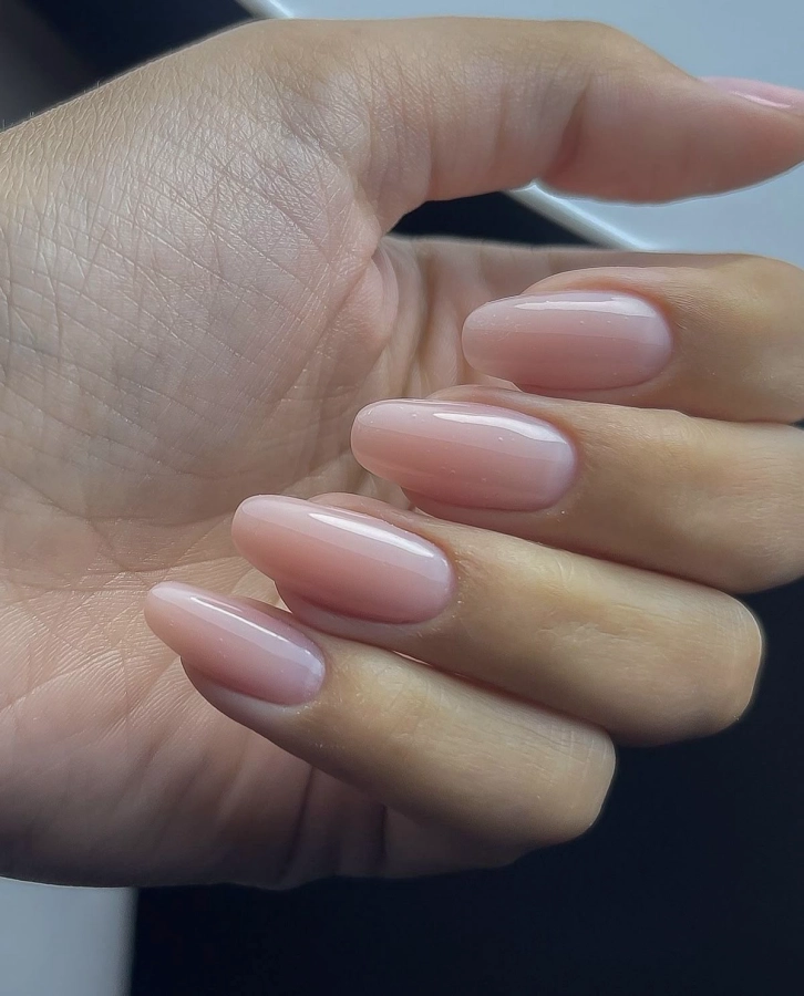 Pose de Vernis Classique avec Manucure