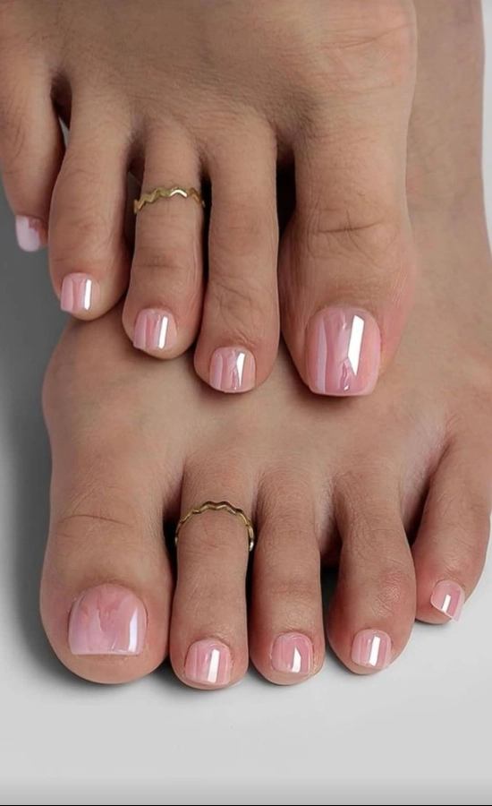Forfait beaute des pieds + manucure + vernis semi permanent