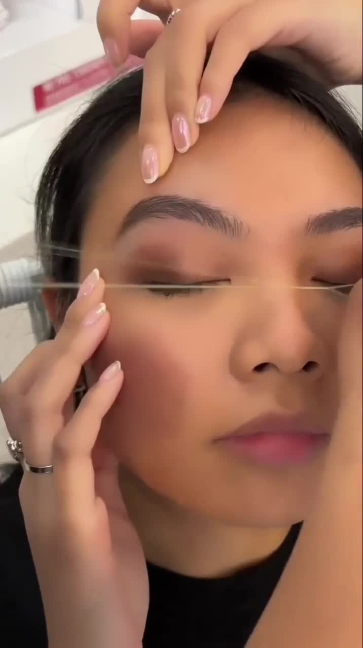 Rehaussement de cils + Teinture de cils en duo 1h10